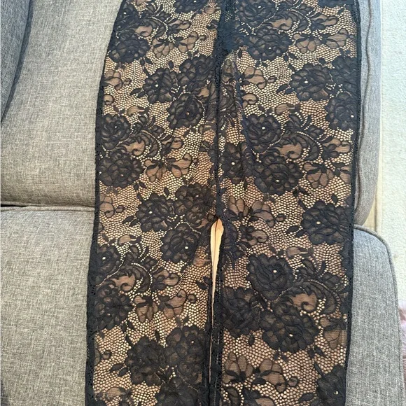 Nookie Heaven Midi Dress (S) - Picture 9 of 14